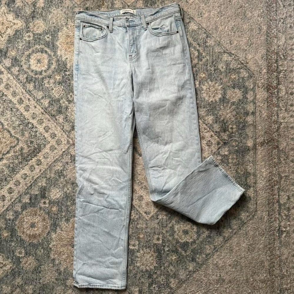 Abercrombie & Fitch jeans